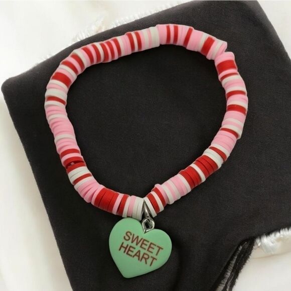 Candy Heart Charm Bracelet Chalky Green Valentine's Sweetheart Message Beaded - Picture 1 of 2